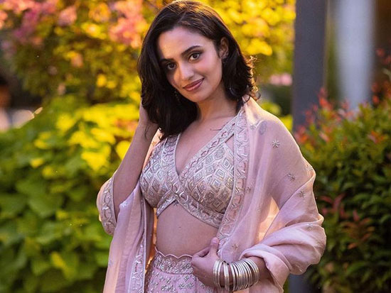 Magnificent Looks Of Malvika Nair